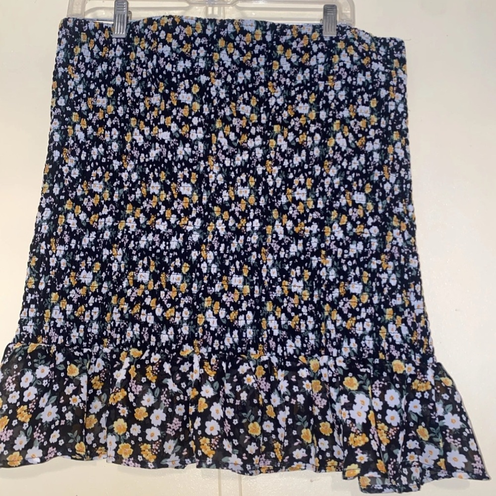 Almost Famous Plus Size 2X Floral Smocked Mini Skirt Ruffle Hem Boho